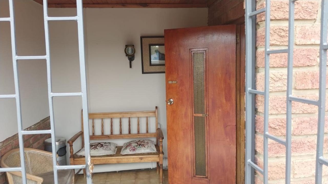 Jay'S Guest House วิตแบงก์ ภายนอก รูปภาพ